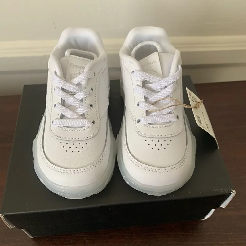 Cardi B X Reebok Kids leather platform sneaker in white  size 7 , NIB